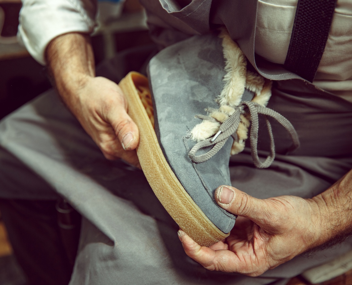 repair-shoes-category